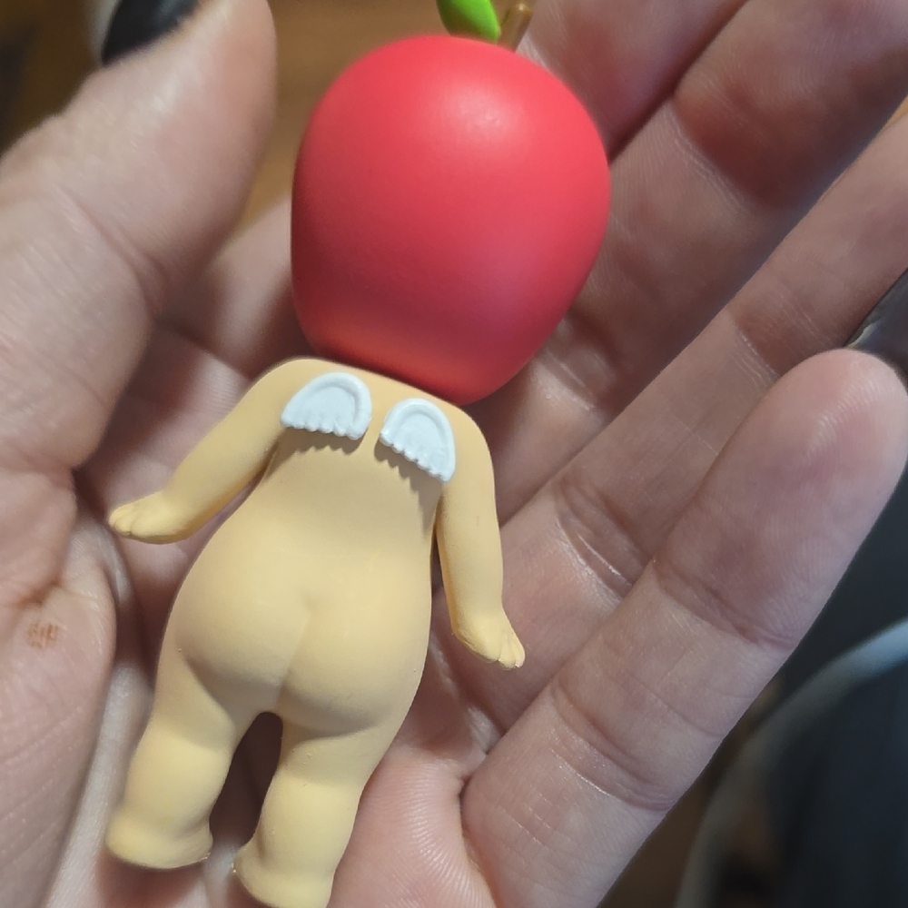 Sonny Angel Apple 100% Authentic - Picture 4 of 9